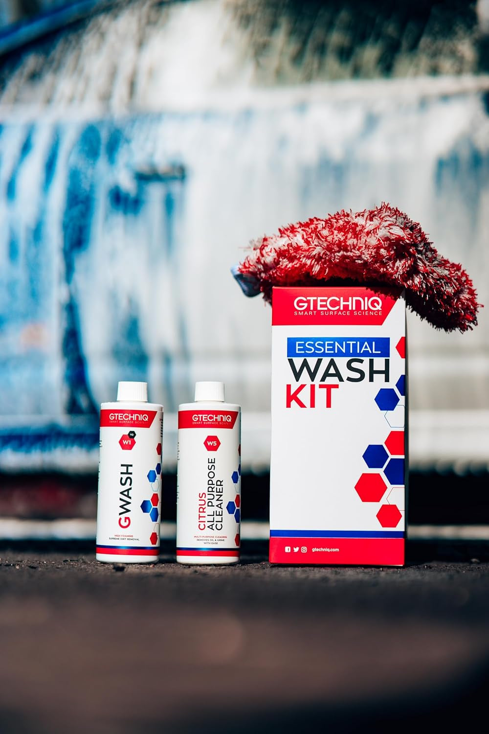 Essential Car Wash Kit, Car Cleaning Kit with Car Shampoo, Wheel Cleaner, Microfiber Car Wash Mitt and Microfiber Towel, Car Accessories for Highly Effective Cleaning